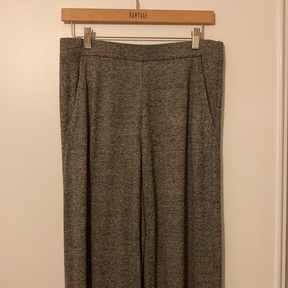 J.Jill Wearever Collection Full Leg Size S pull on gray pants with two pockets. - Picture 2 of 11
